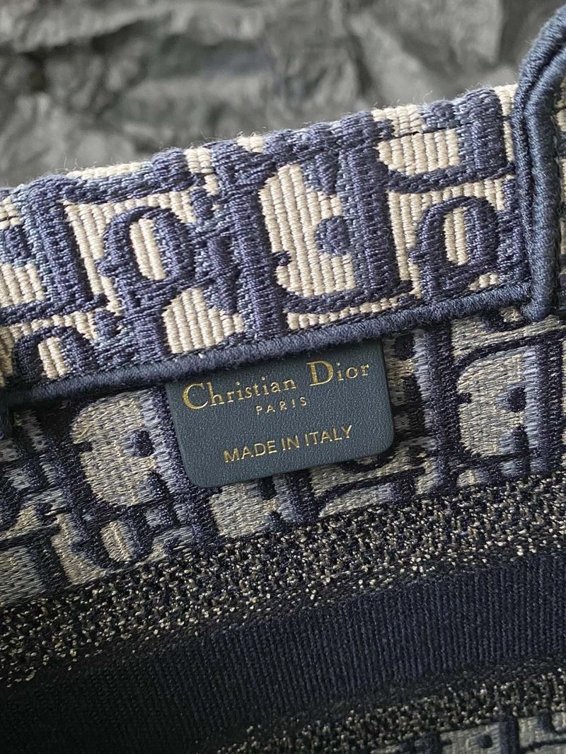 Christian Dior Shopping Bags